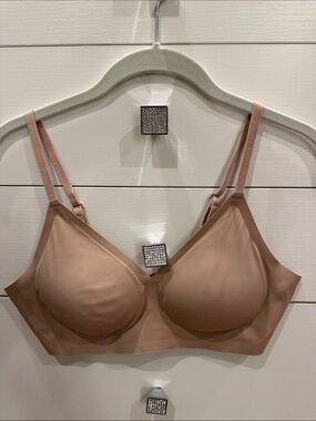 Wireless Nude Tone T-Shirt Bra with Light Support